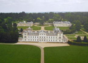 �E�H�o�[���E�A�r�[�iWoburn�EAbby)�̃A���e�B�[�Z���^�[��